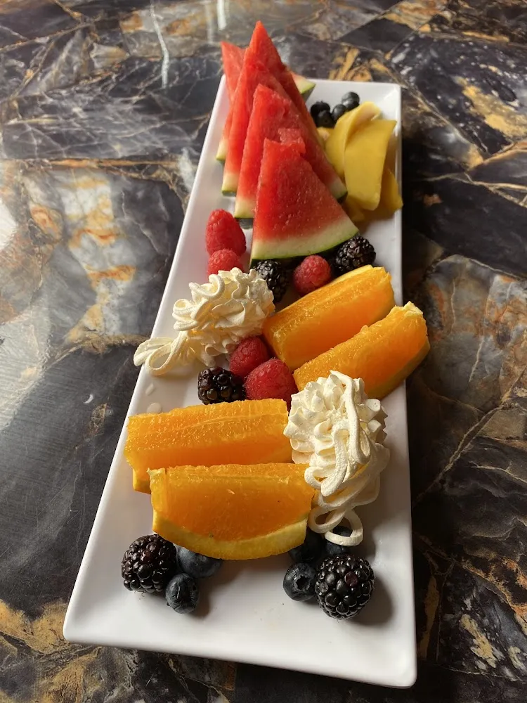 Seasonal Fruit Plate