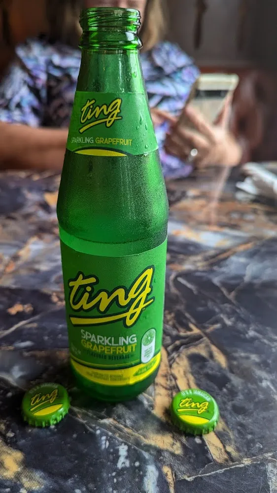 Ting a Jamaican Grapefruit Soda